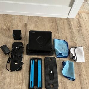 Braava Jet Black and Blue Robot Mop